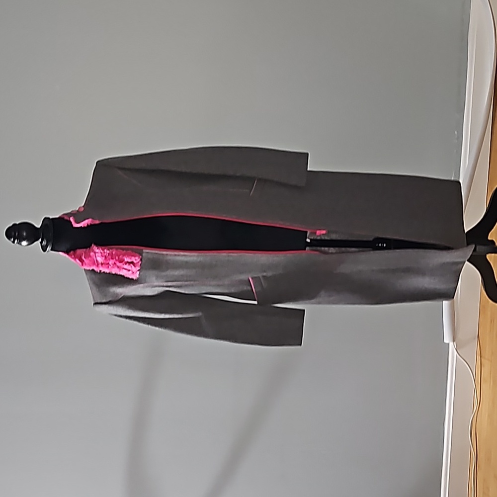 Gray wool coat with hot pink details